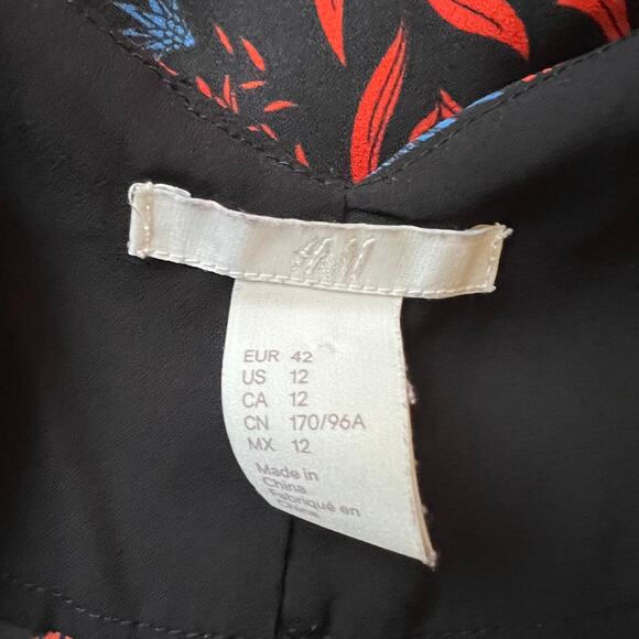 H&M Black Floral Print V Neck Tank Top, 12 - Picture 5 of 6